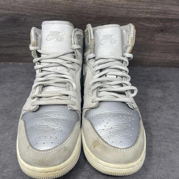 Air Jordan 1 Shoes Kids Size 6Y GS Co JP Metallic Silver Tokyo 575441-029 - Picture 3 of 12